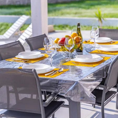 Vakantiehuis White House Luisa