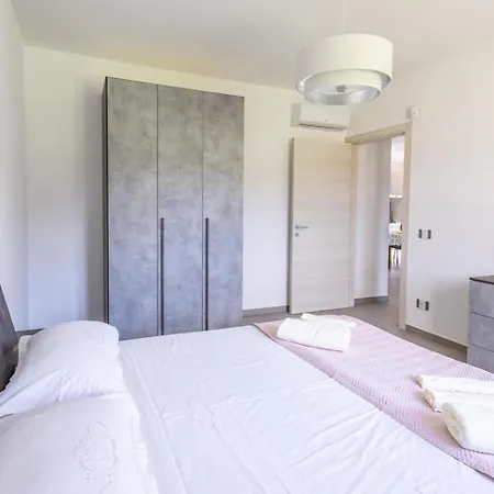 Vakantiehuis White House Luisa *